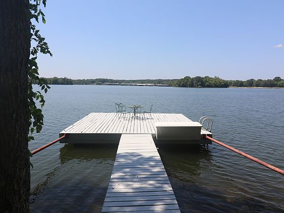 4th image of 3581 Benders Ferry Rd