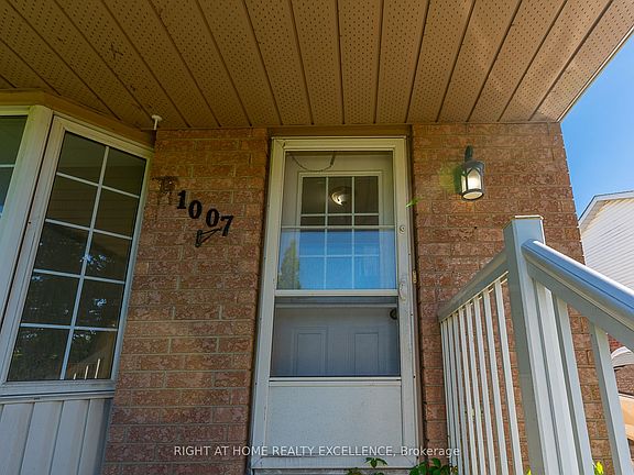 5th image of 1007 Elgin St N