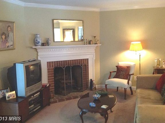 4th image of 108 Huckleberry Dr