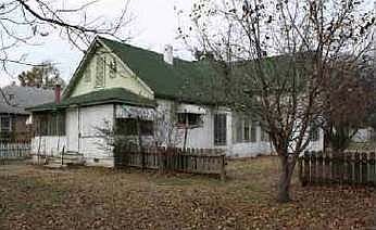 2nd image of 114 W 19th Ave