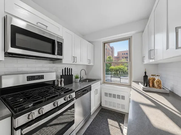 185 East 85th Street image 4 of 6