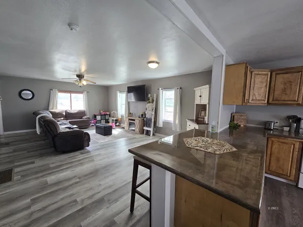 511 Missouri Ave, Miles City, MT 59301