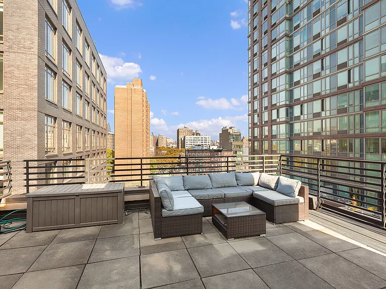 179 Ludlow St #PENTHOUSE — Photo 10