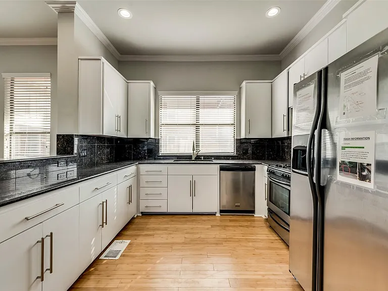 4432 Bowser Ave #C — Photo 7