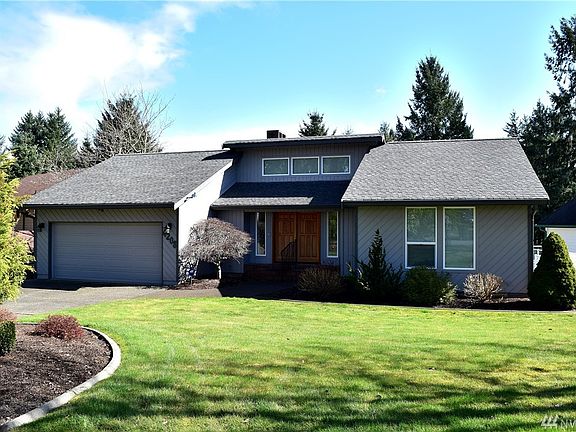 2nd image of 4208 Amber Ct SE