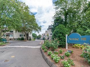 193 Sunrise Hill Ln UNIT 193, Norwalk, CT 06851