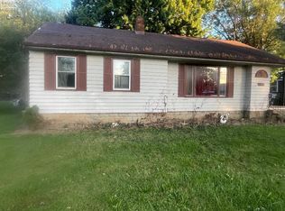 2252 Pipe St, Sandusky, OH 44870