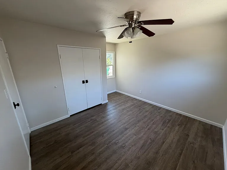 6315 Lake Arago Ave — Photo 13