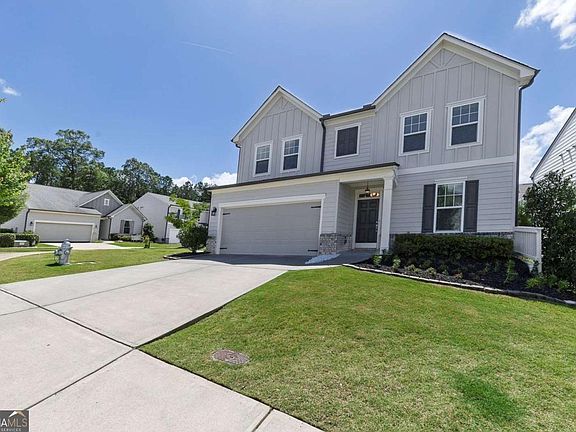 2nd image of 522 Evans Ln