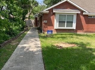 2405 W Oakdale Rd, Irving, TX 75060