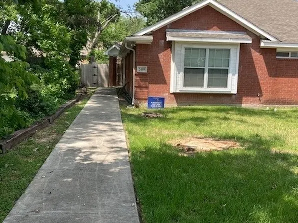 2405 W Oakdale Rd, Irving, TX 75060