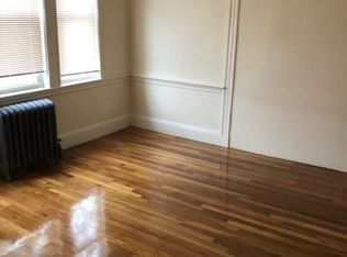 132 Cottage St #1A, Chelsea, MA 02150