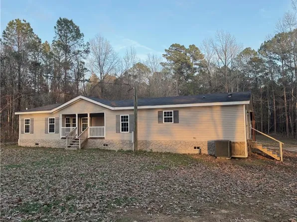 467 Newsome Rd, Pineville, LA 71360