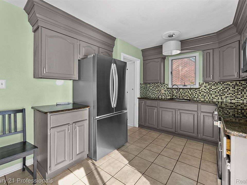2712 N Vermont Ave, photo 17