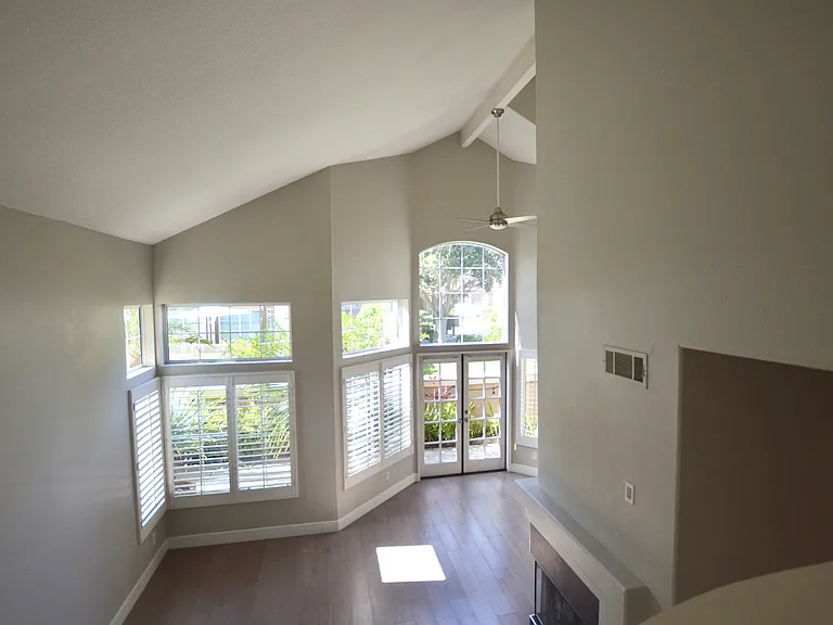 140 Montara Dr — Photo 15