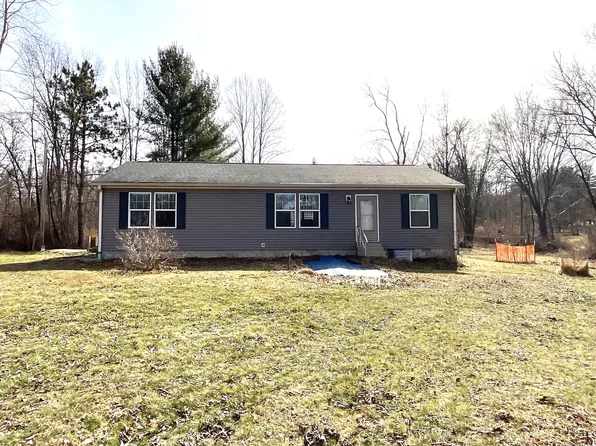 683 Clark Rd, Spencer, IN 47460