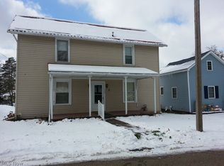 134 S Church Ave, Beach City, OH 44608