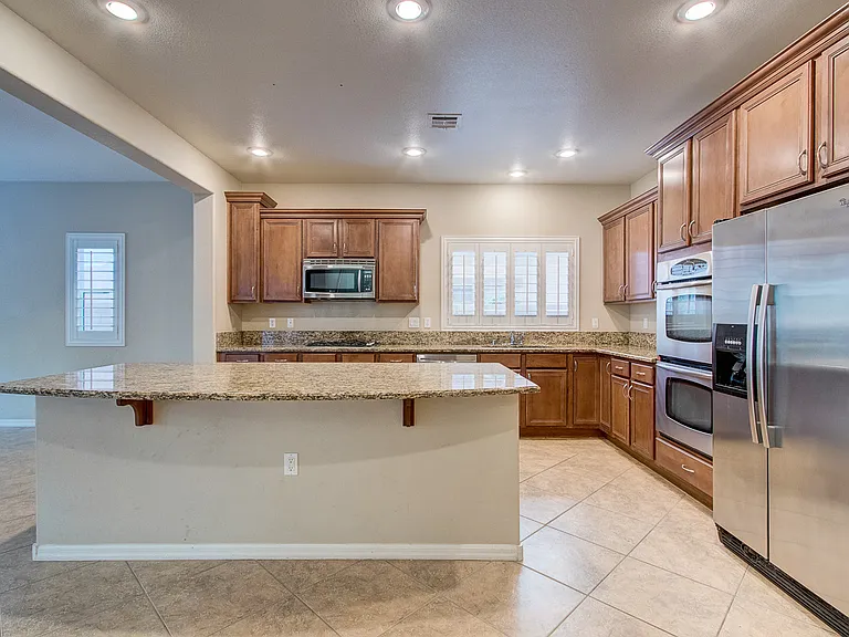 960 Contadero Pl — Photo 6