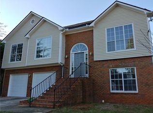 2350 Bretdale Rd, Duluth, GA 30096