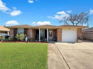 2233 S Friendship Dr, Harvey, LA 70058