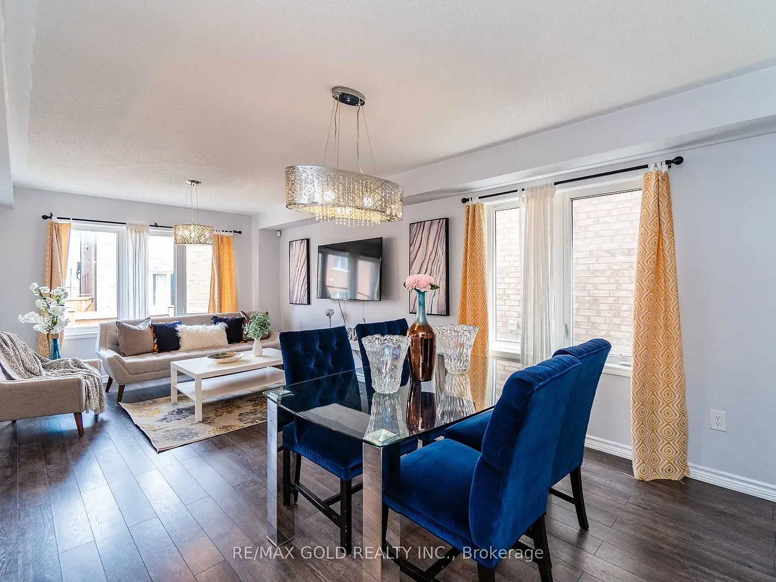 4 bed, $2,950 — Photo 4