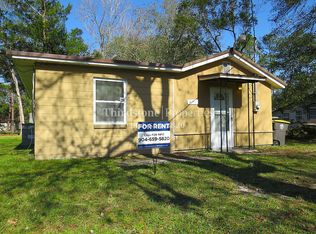 8159 Raymond St, Jacksonville, FL 32221