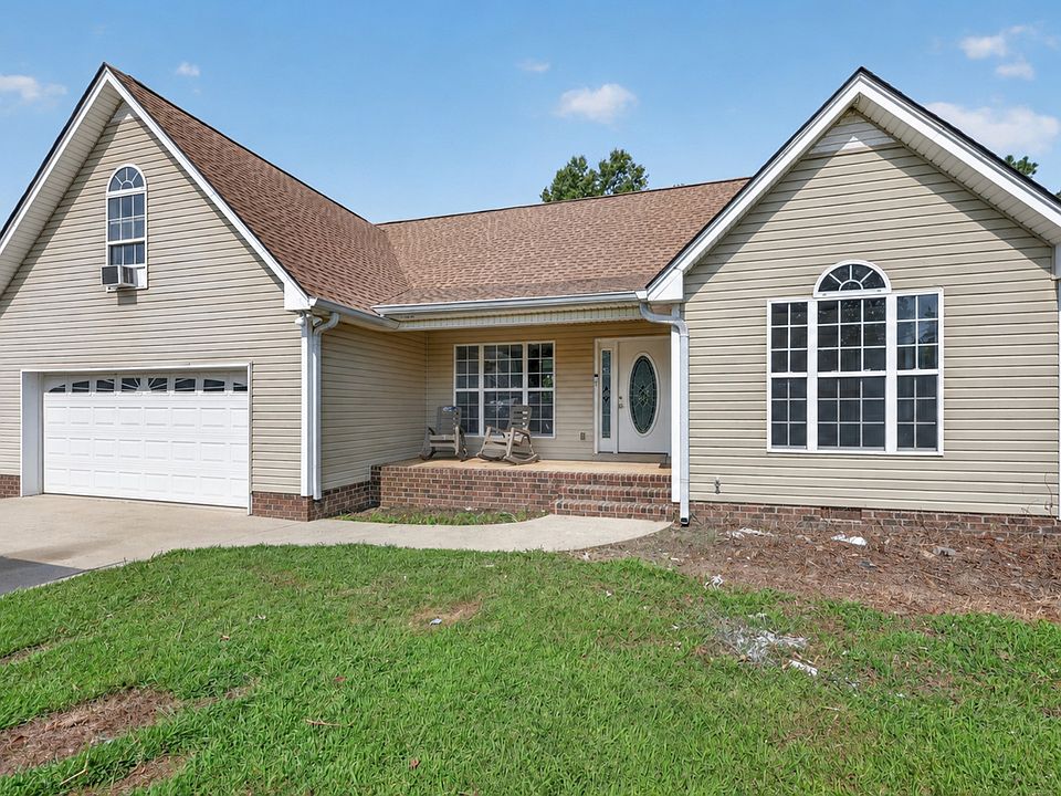 1st image of 105 Carrie Mae Cir