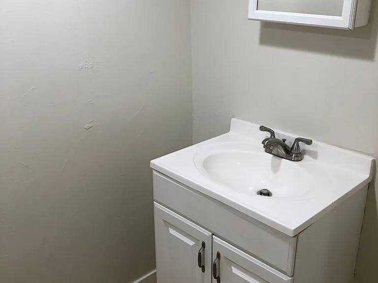 4260 Campus Ave — Photo 9