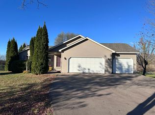 2106 135th St, New Richmond, WI 54017