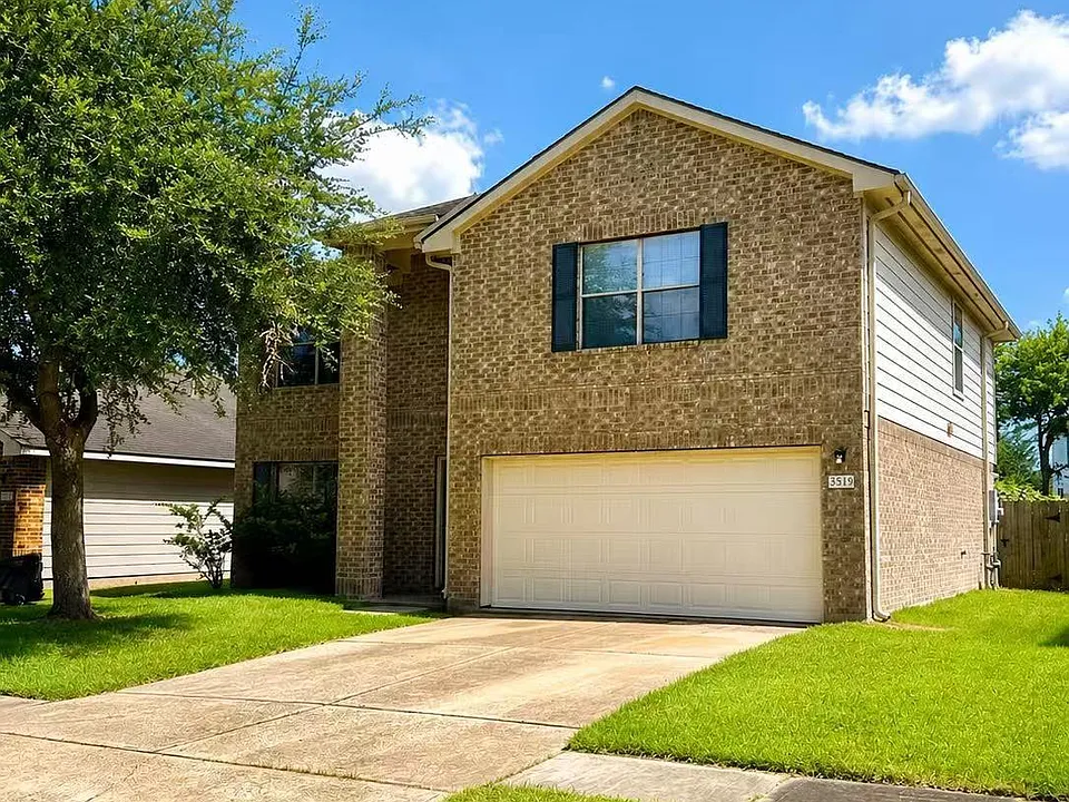 3519 Benjamin Franklin Ln