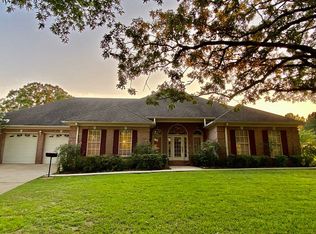 5 Yoda Creek Dr, Bruce, MS 38915