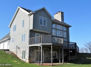 3115 Rocky Spring Rd, Chambersburg, PA 17201