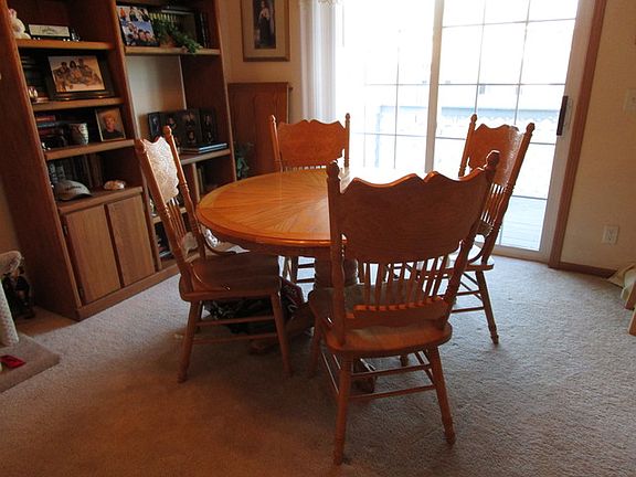 5th image of 784 Mallard Cir