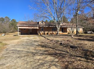 258 Pickett Bridge Rd, Covington, GA 30016