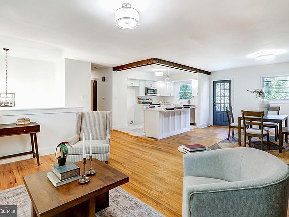 4th image of 180 Reeser Rd