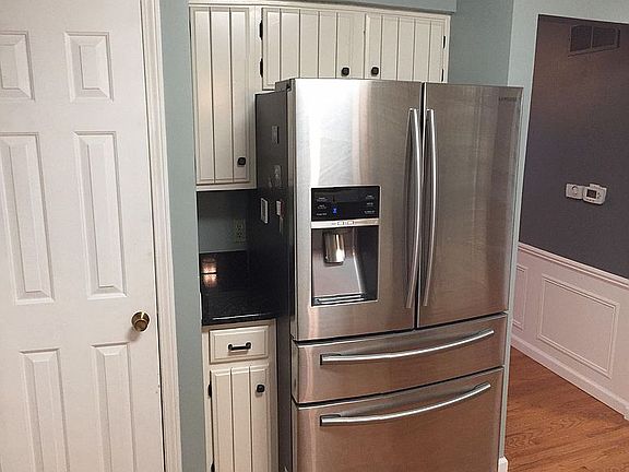 5th image of 5605 Wood Valley Dr