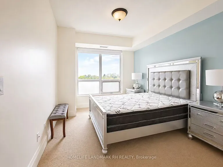 100 Harrison Garden Blvd #623 — Photo 14