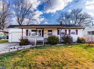 16 Nissley Dr, Middletown, PA 17057