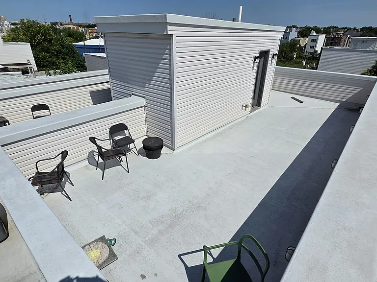 417 W Berks St #2 — Photo 22