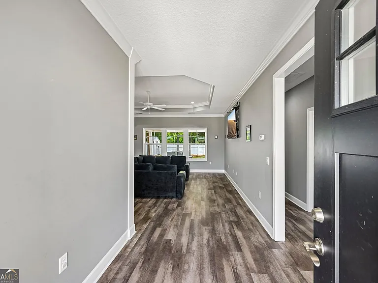 156 Verano St — Photo 10