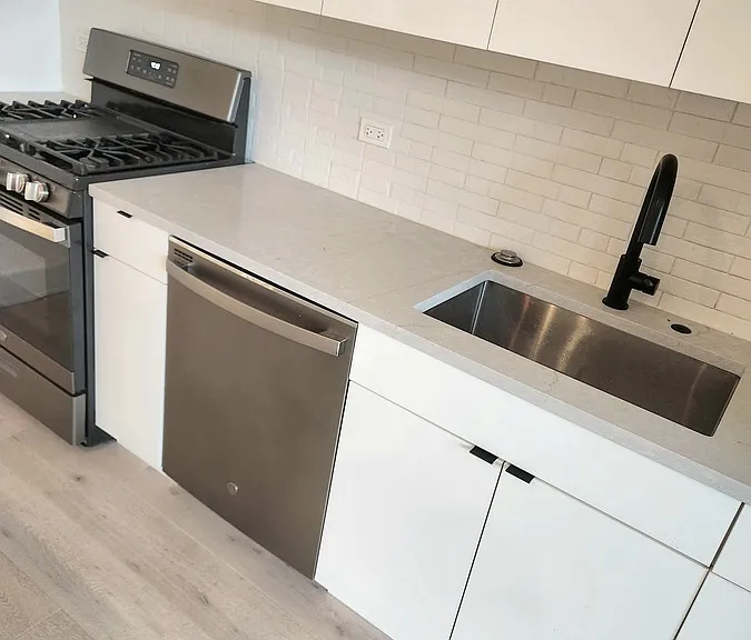 3228 W Palmer St #5 — Photo 5