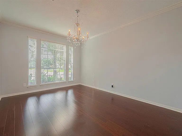 25907 Pebble Terrane Ln — Photo 6