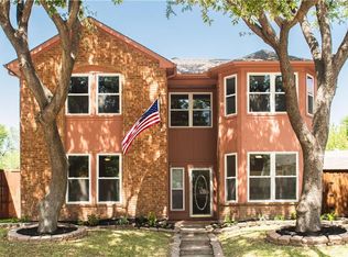 2151 Falcon Ridge Dr, Carrollton, TX 75010