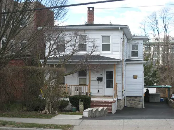 26 N Water St, Greenwich, CT 06830
