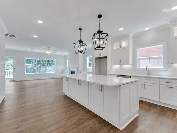 1359 Rockbridge Ave, Norfolk, VA 23508