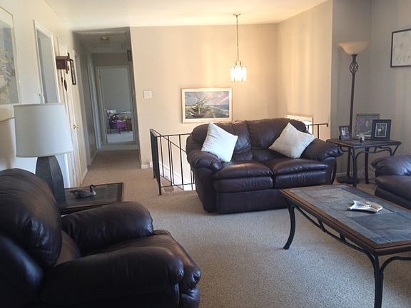 2nd image of 13200 Sherri Dr