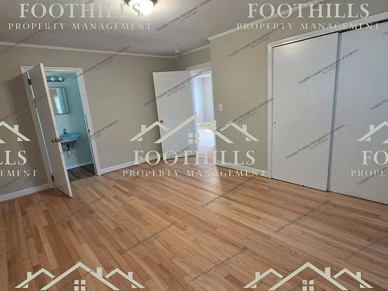 605 River Rd — Photo 11