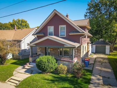 560 Garfield Ave NW, Grand Rapids, MI, 49504