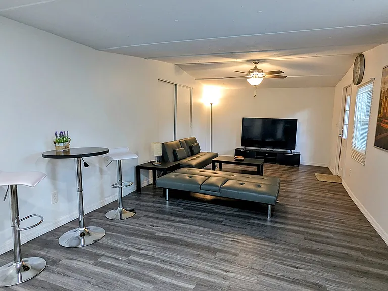 11625 Rancho Dr — Photo 5