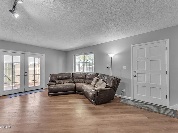 4th image of 1500 W RIO SALADO Parkway #64